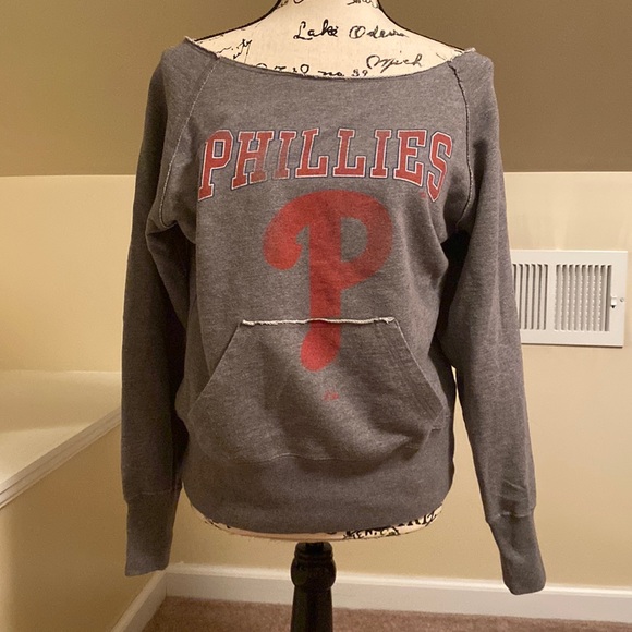Majestic Tops - Majestic Phillies sweatshirt